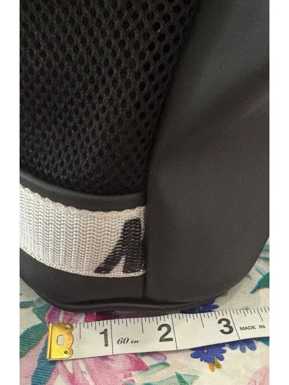 Nike Black Small Backpack W/ Drawstring Closure & Adjustable Logo Straps - Picture 14 of 15